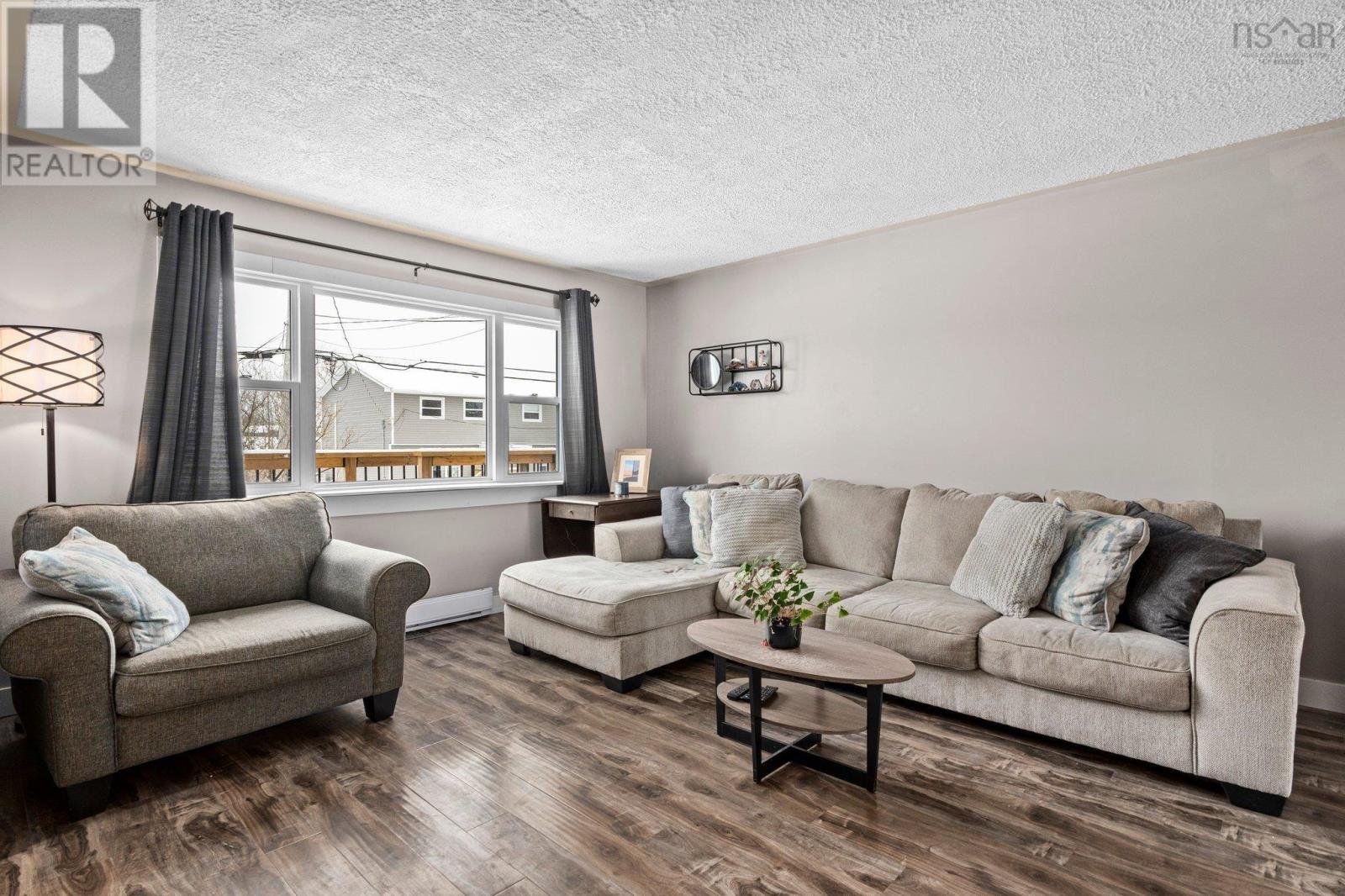 Property 3 of 34 of 20 Steed Court