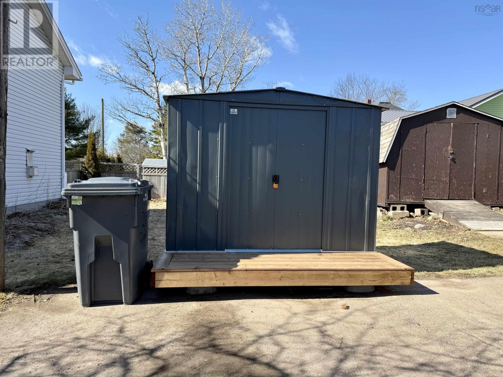 Property 37 of 38 of 23 Queen Street