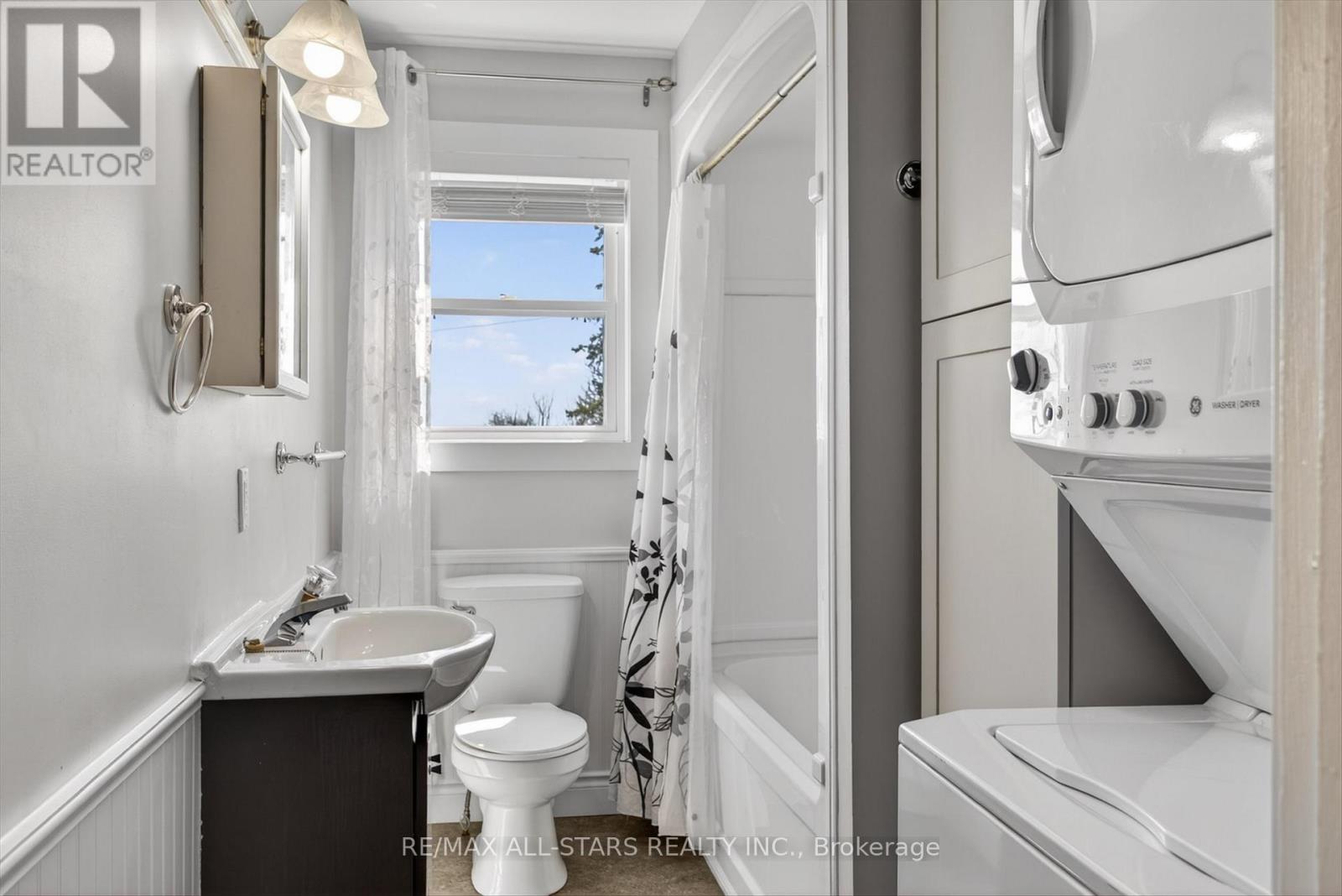 16 ST DAVID STREET - 12