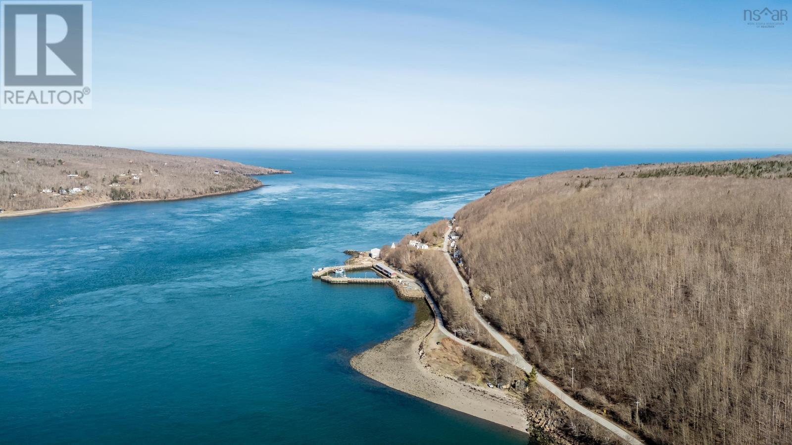 Property 34 of 36 of 817 Granville Road