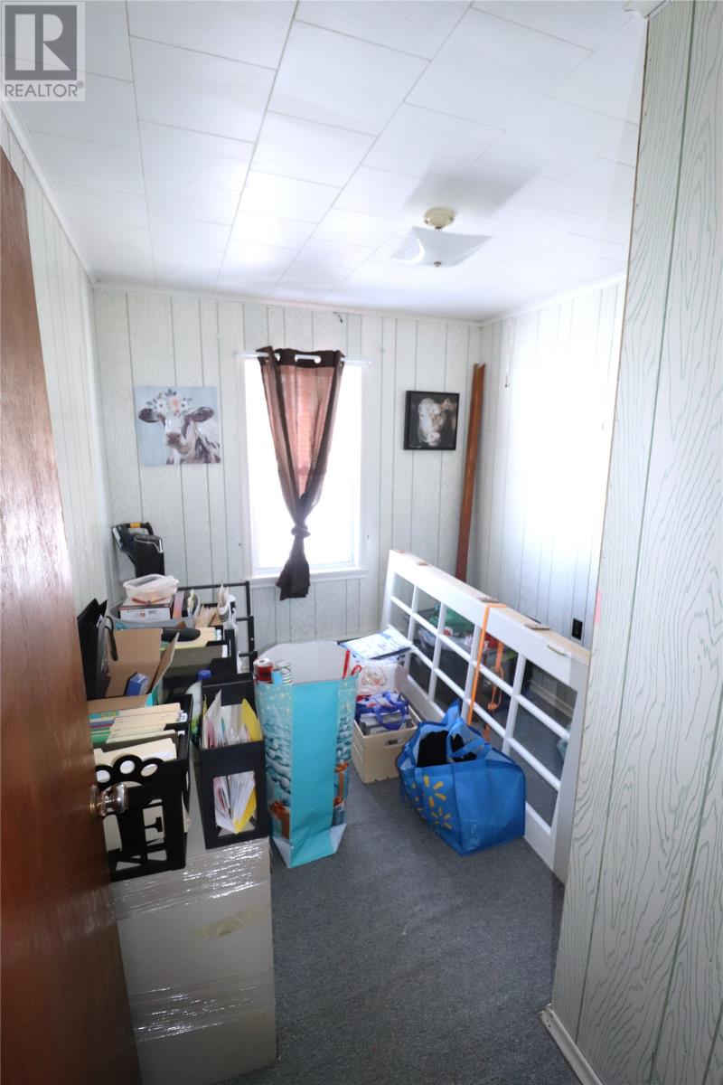 335 Veterans Drive — photo 15