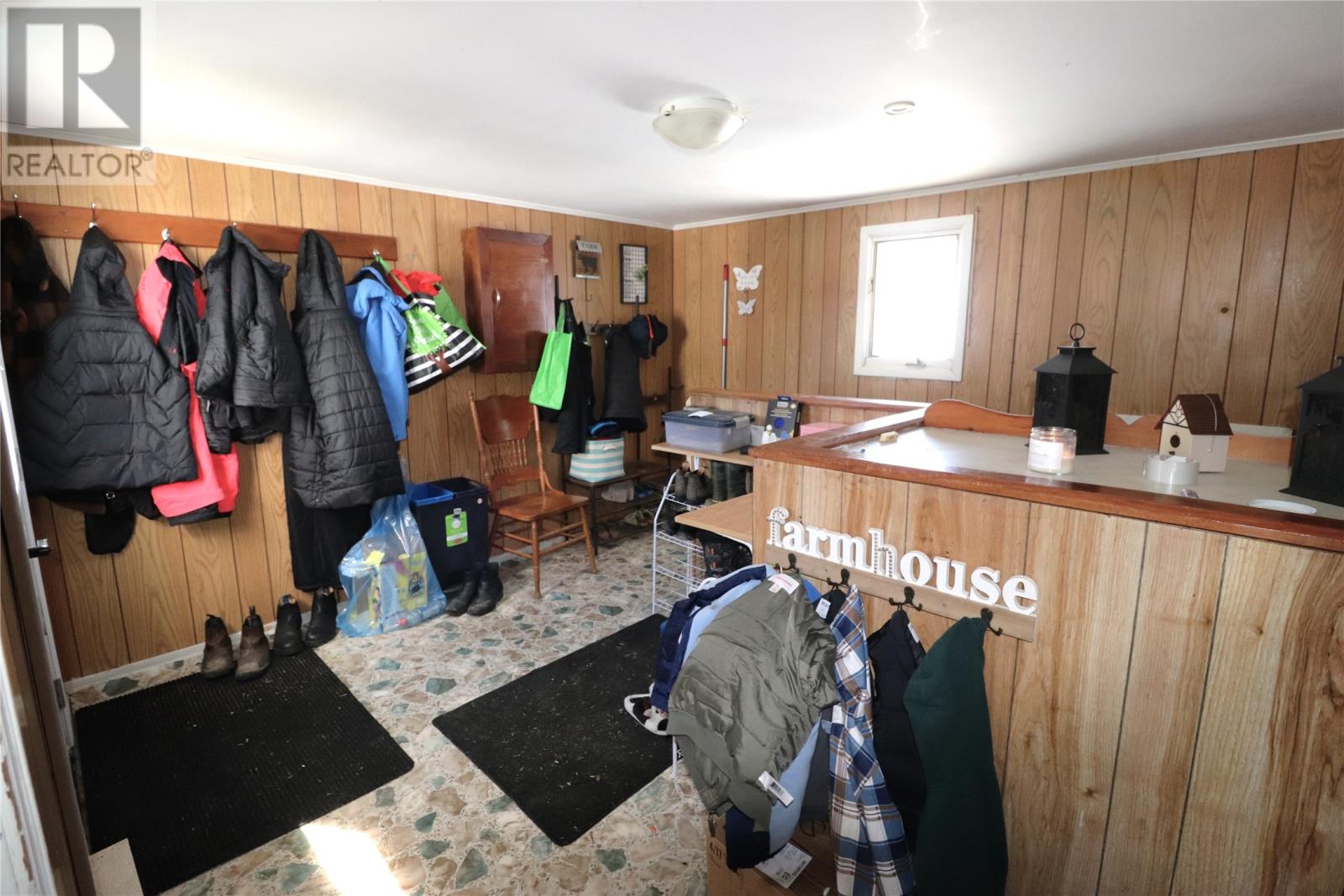 335 Veterans Drive — photo 18
