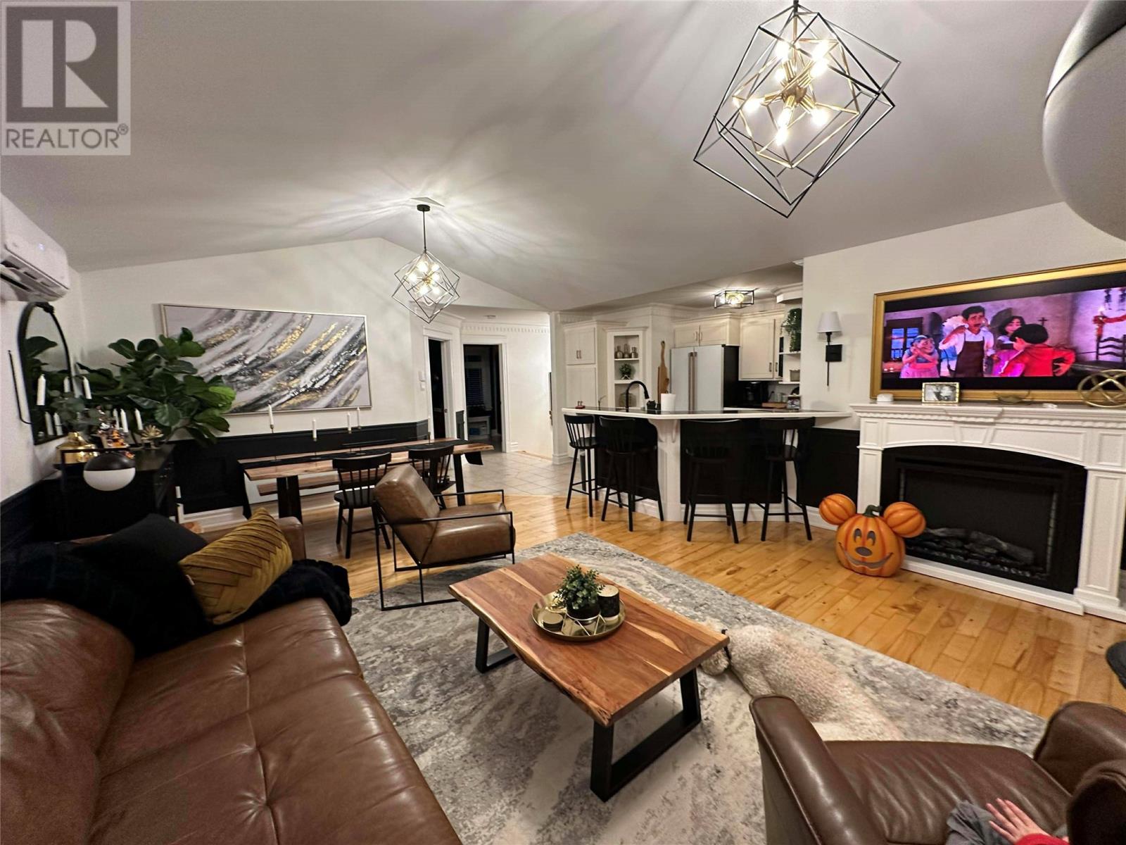 34-40 Georgia Drive — photo 2