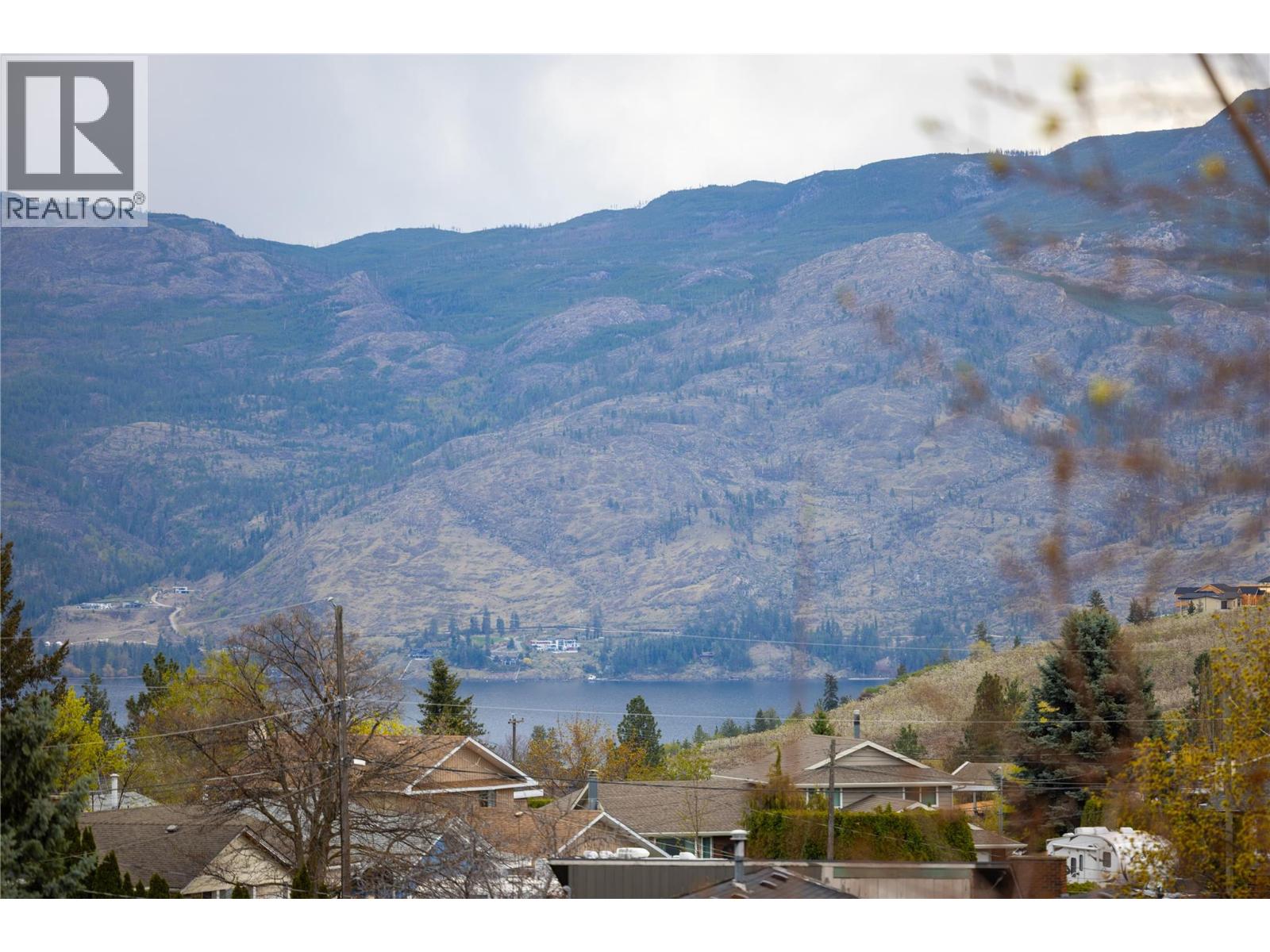  2848 Glasgow Road, West Kelowna