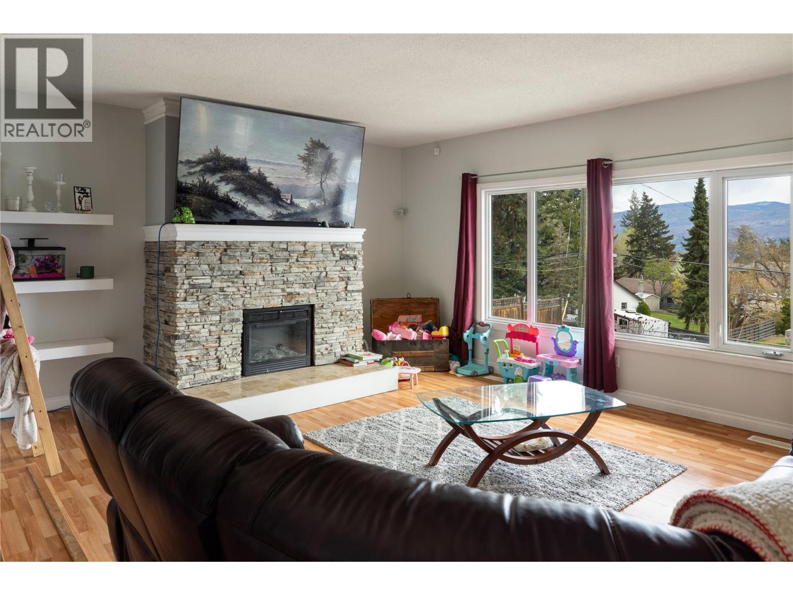  2848 Glasgow Road, West Kelowna