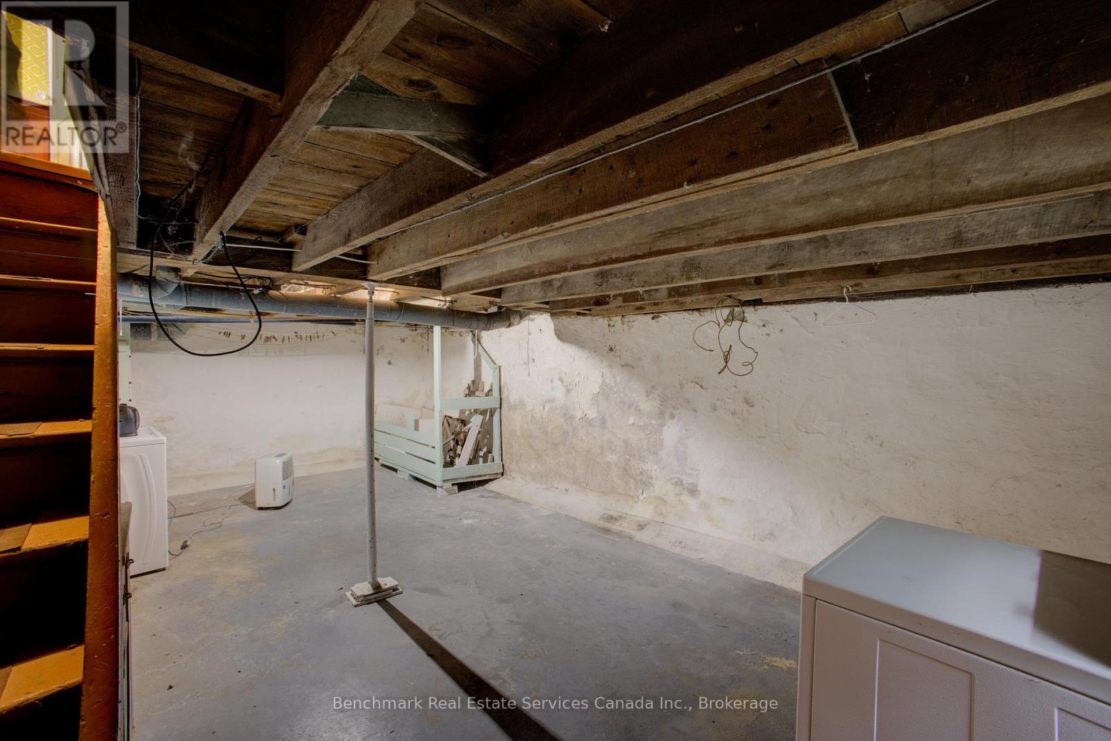 61 ST. JOHN STREET S — photo 34