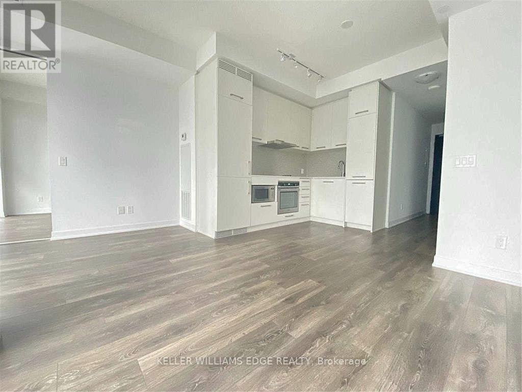 #3612 87 PETER STREET - 2