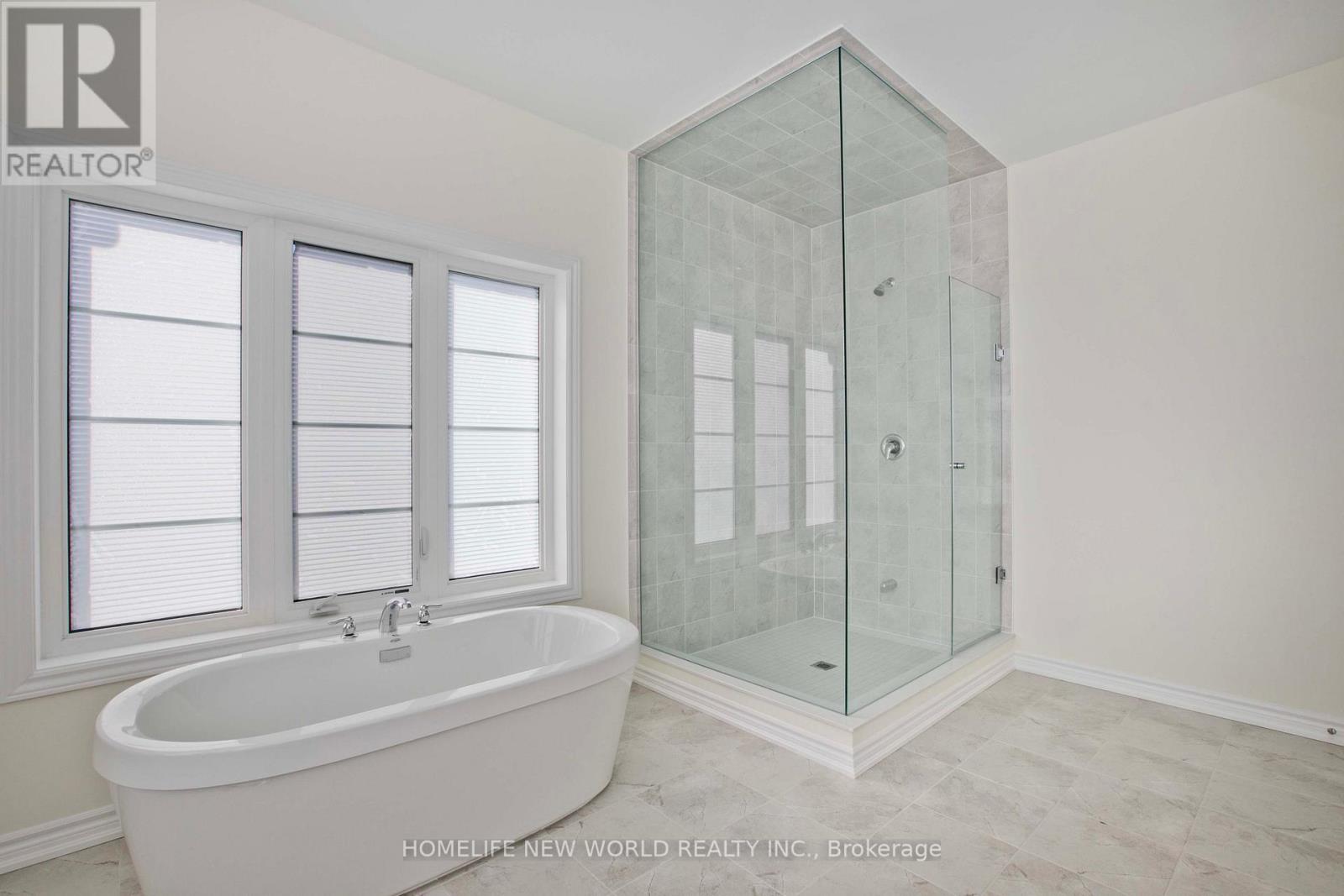 1864 IRISH MOSS SQUARE - 19