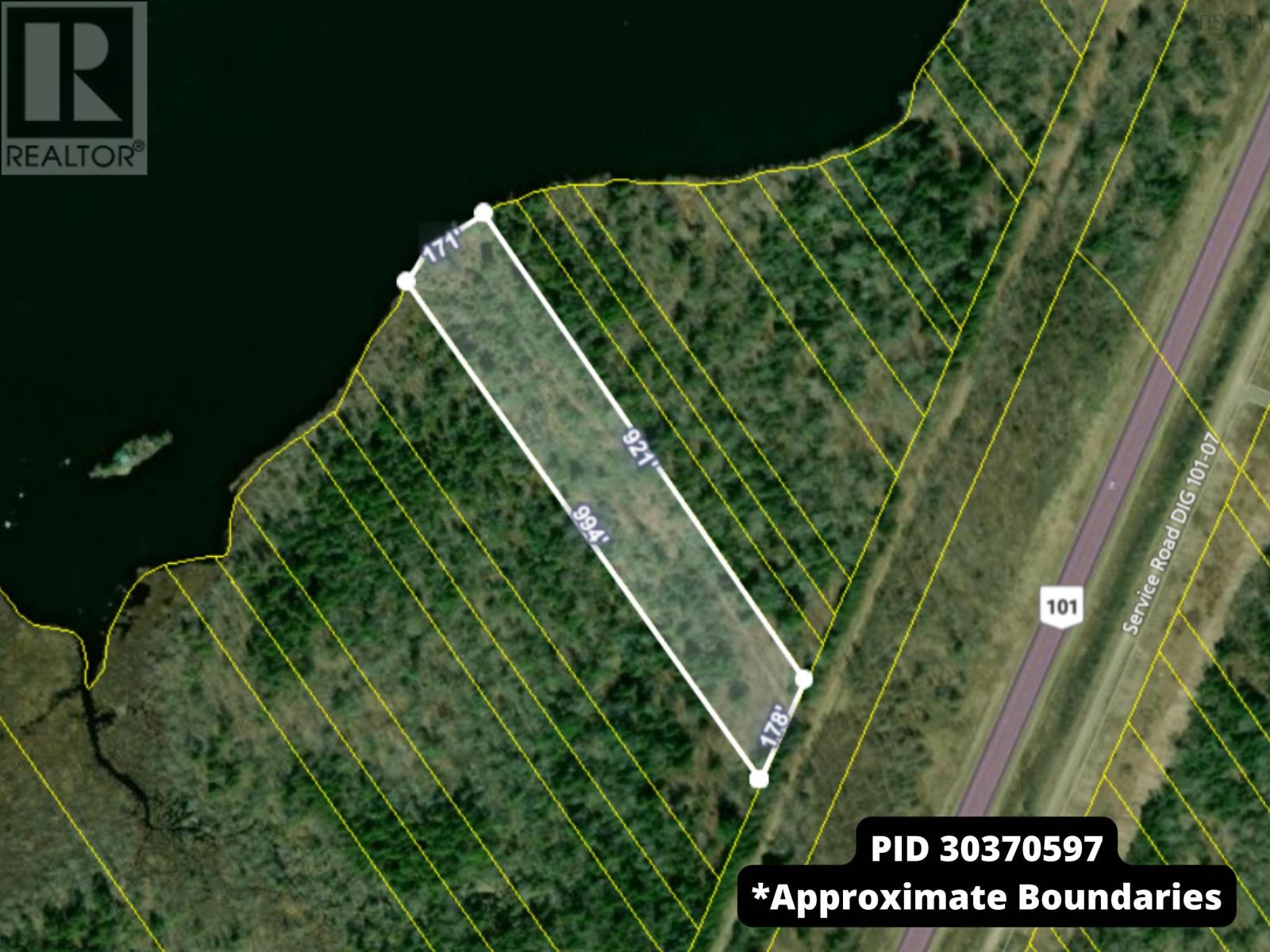 Property 39 of 42 of Highway 101