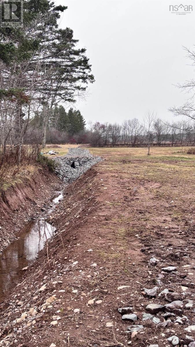 Property 34 of 37 of 61 ONSLOW MOUNTAIN Road