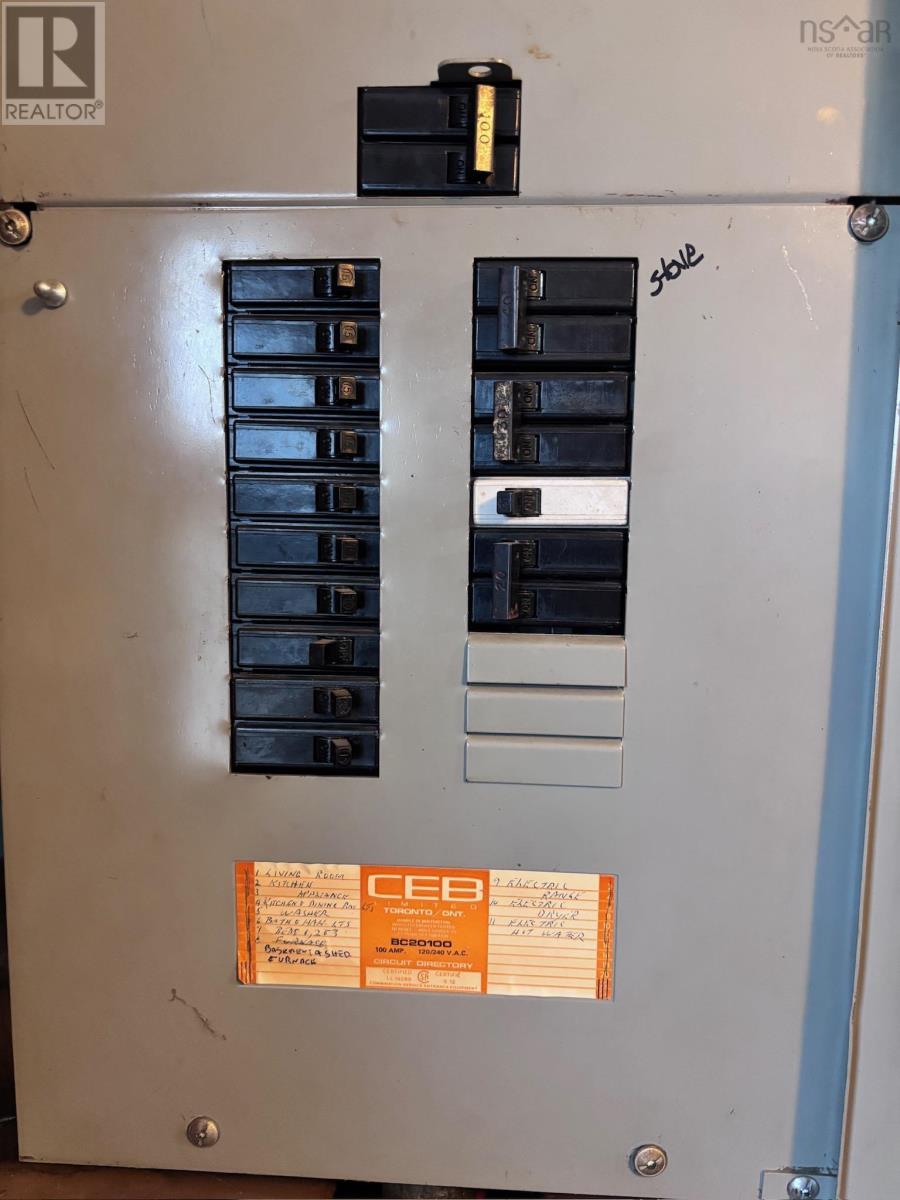 Property 24 of 37 of 61 ONSLOW MOUNTAIN Road