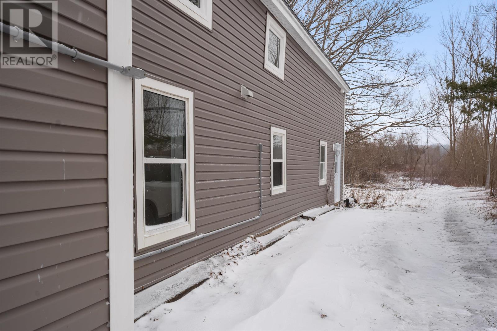 Property 45 of 46 of 34 A & B St Mary's Street