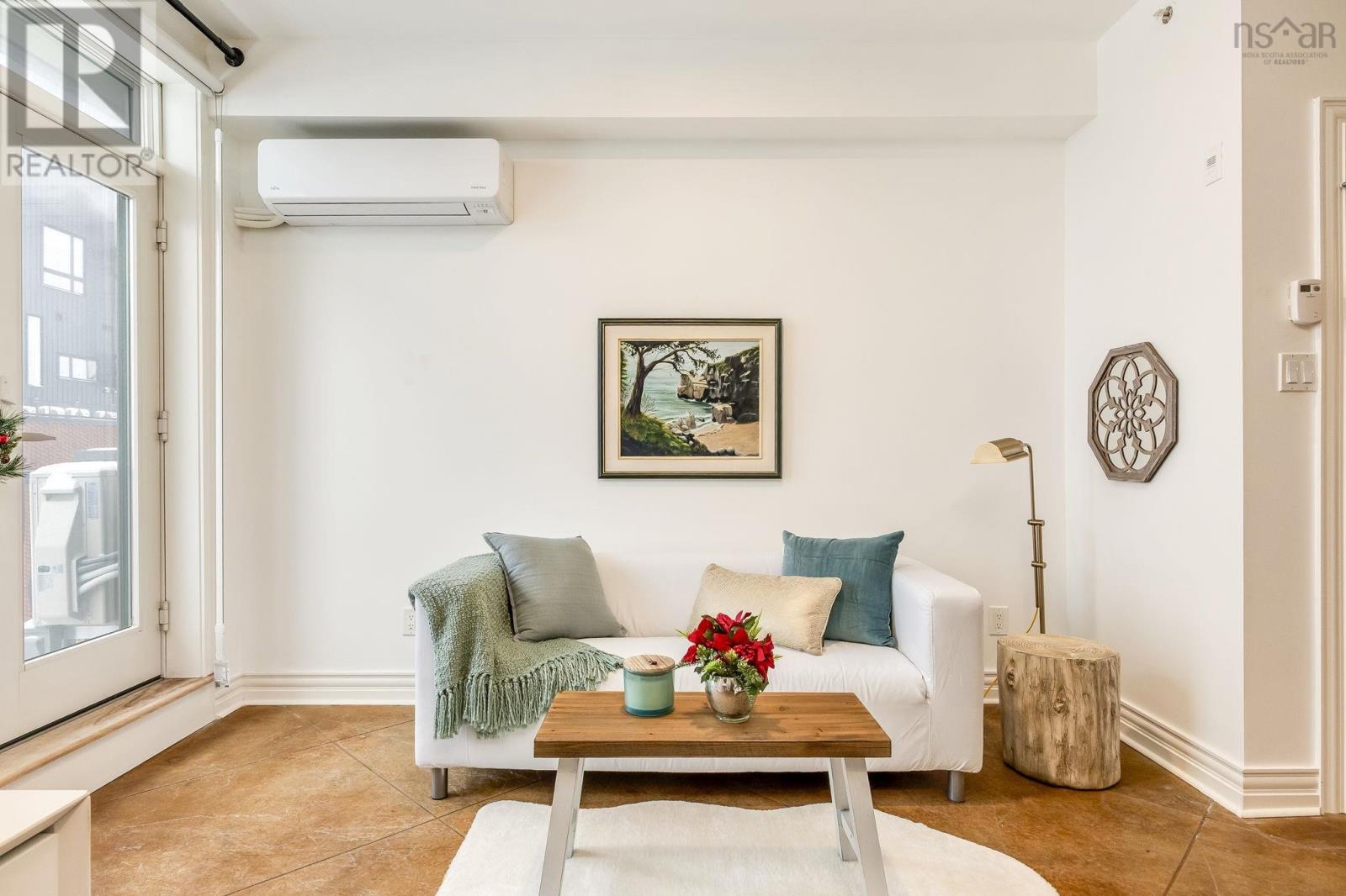 Property 13 of 36 of 407 70 Ochterloney Street