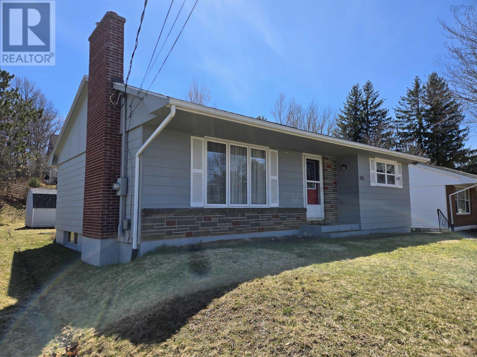 Property photo of 100 Higgins Street