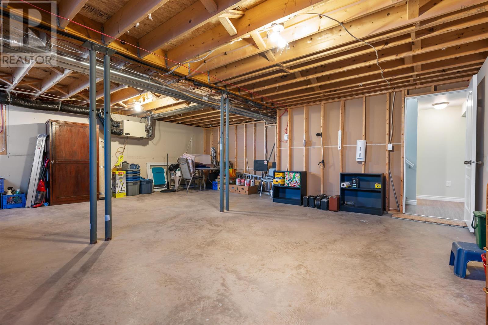 Property 40 of 41 of 18 Parkview Drive