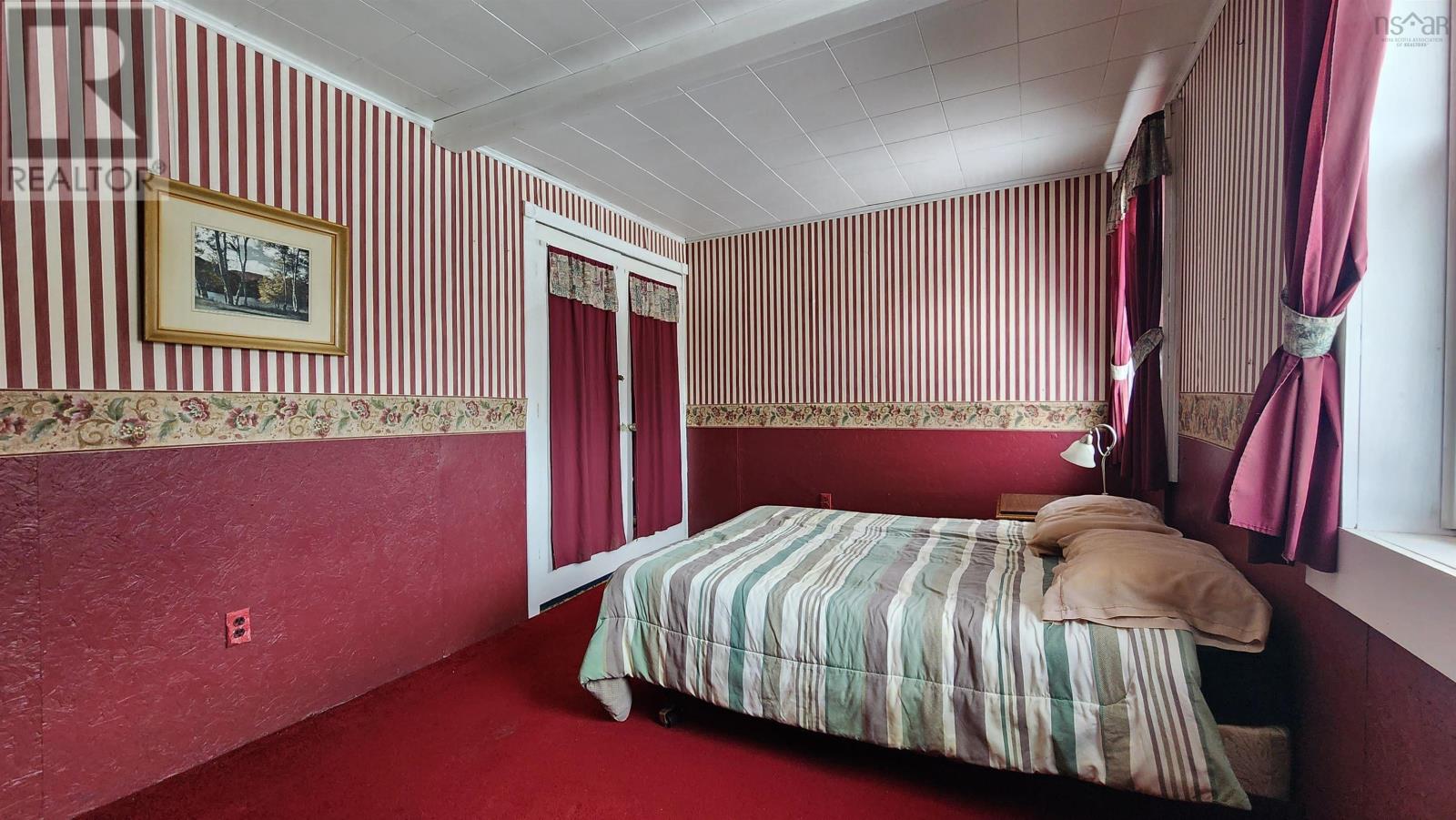 Property 14 of 26 of 2490 Davidson Street