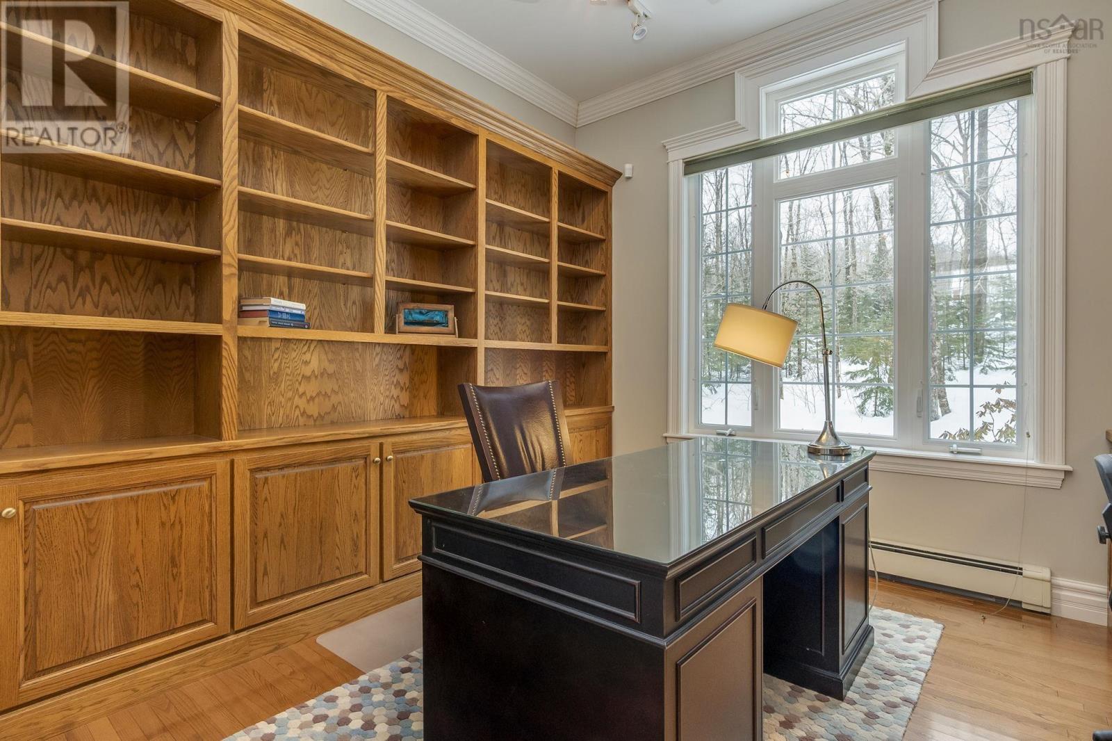 Property 28 of 50 of 307 Sandy Run