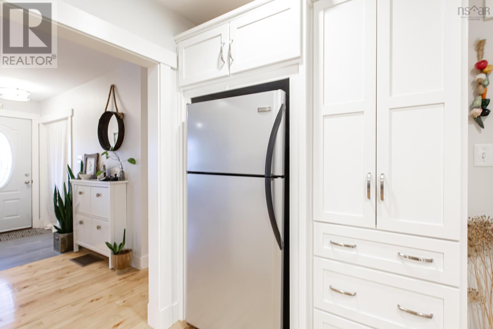 Property 15 of 22 of 5 Acadia Street