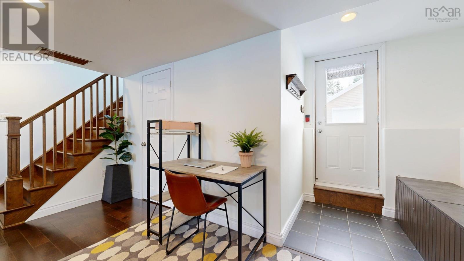 Property 28 of 49 of 2 Mersey Court