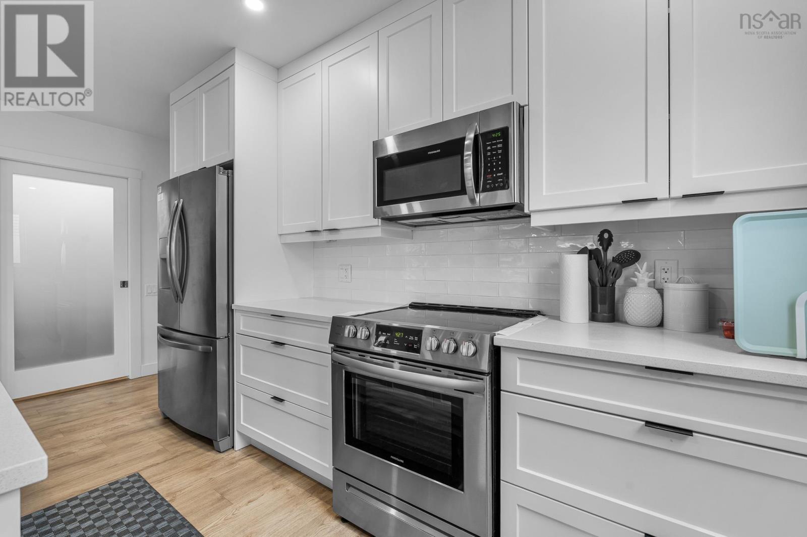 Property 27 of 48 of 169 Sailors Trail