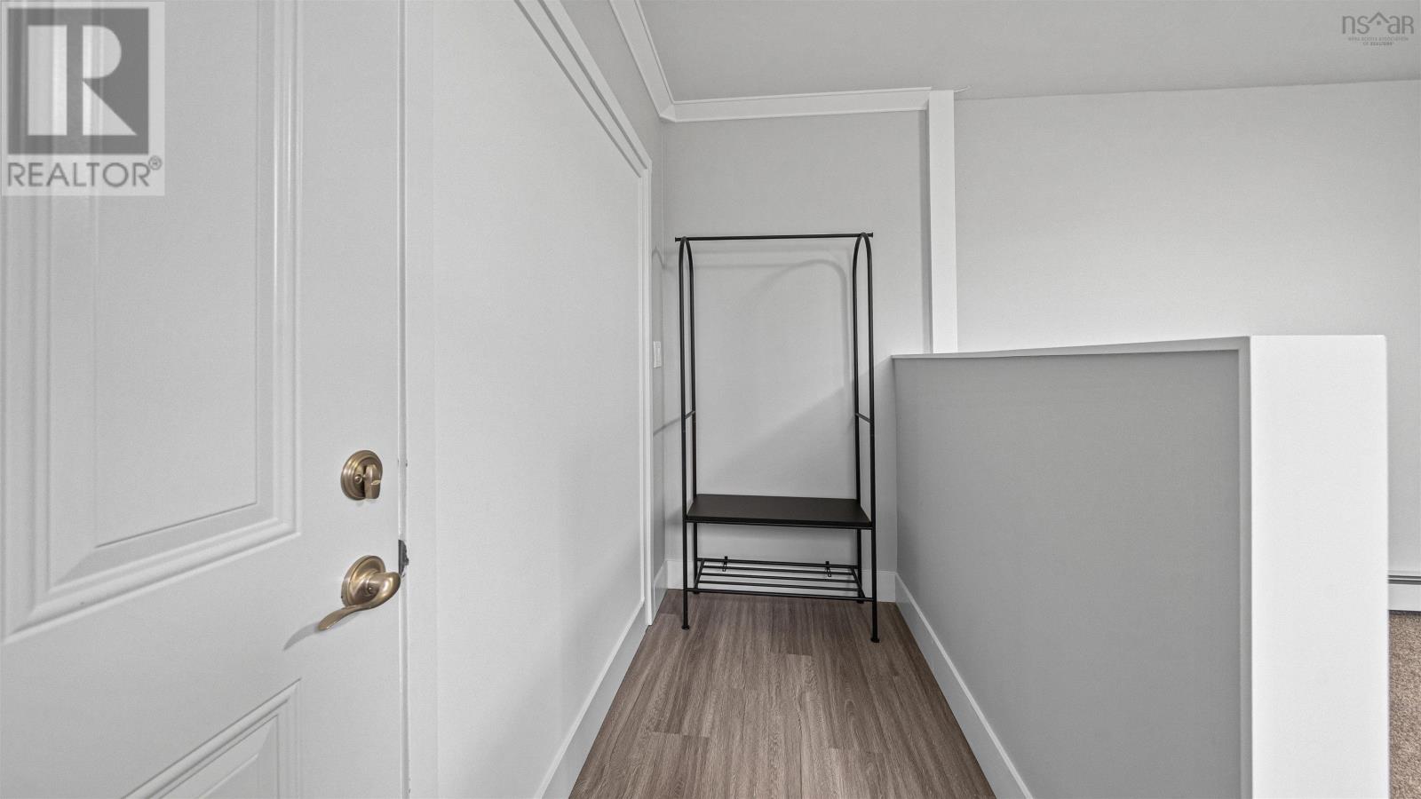 Property 33 of 49 of 1 Kingfisher Crescent