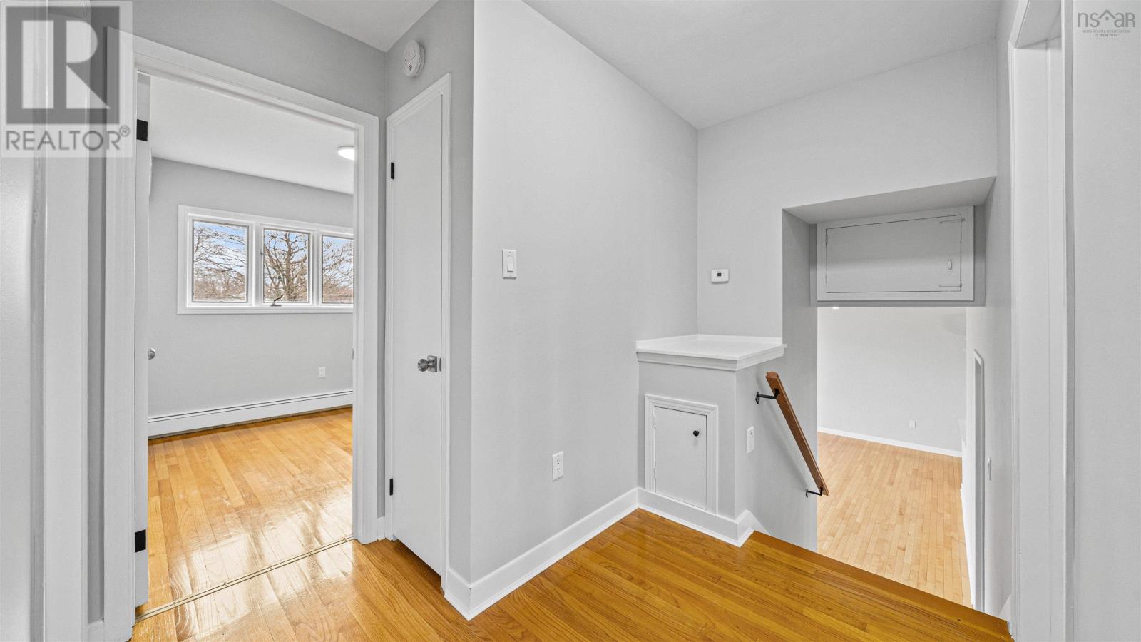 Property 18 of 49 of 1 Kingfisher Crescent