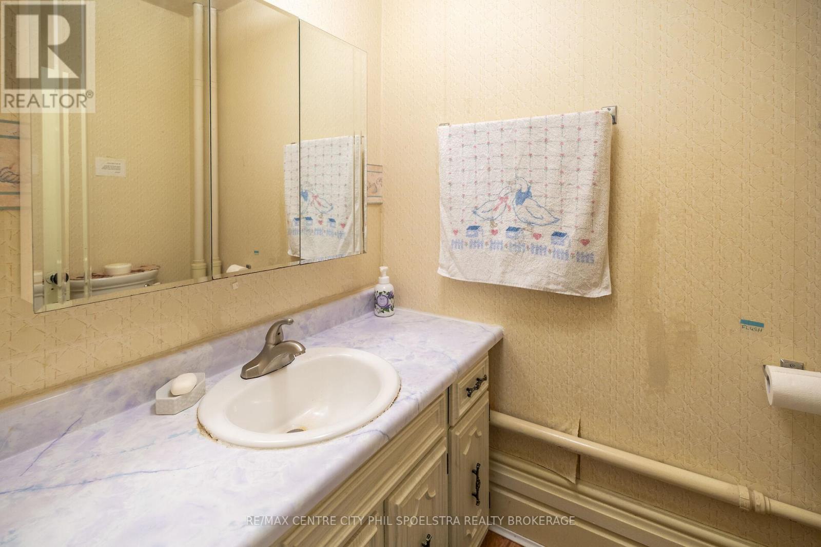 1930 COUNTY ROAD 139 Property Photo