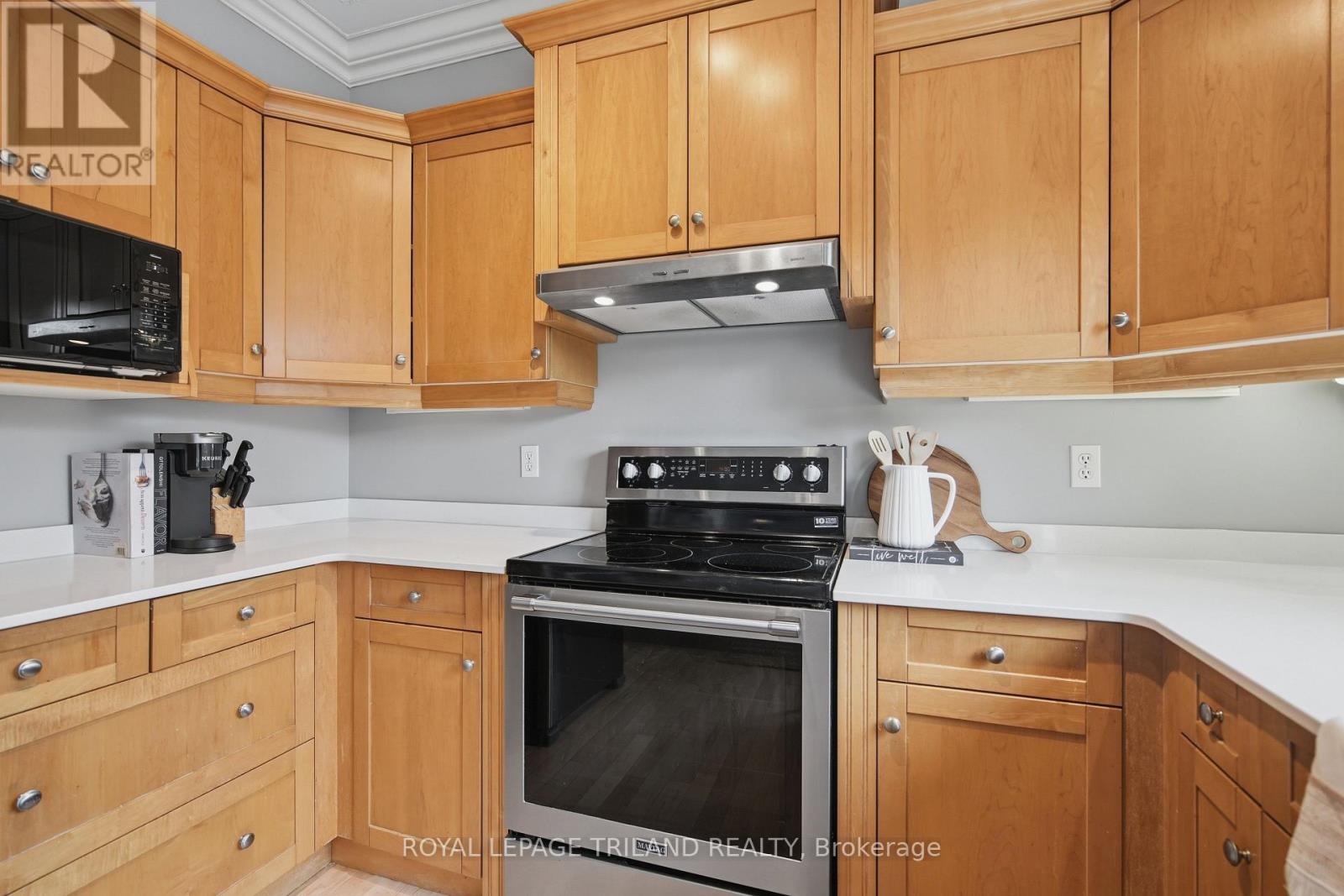 32 WINGREEN LANE - 12