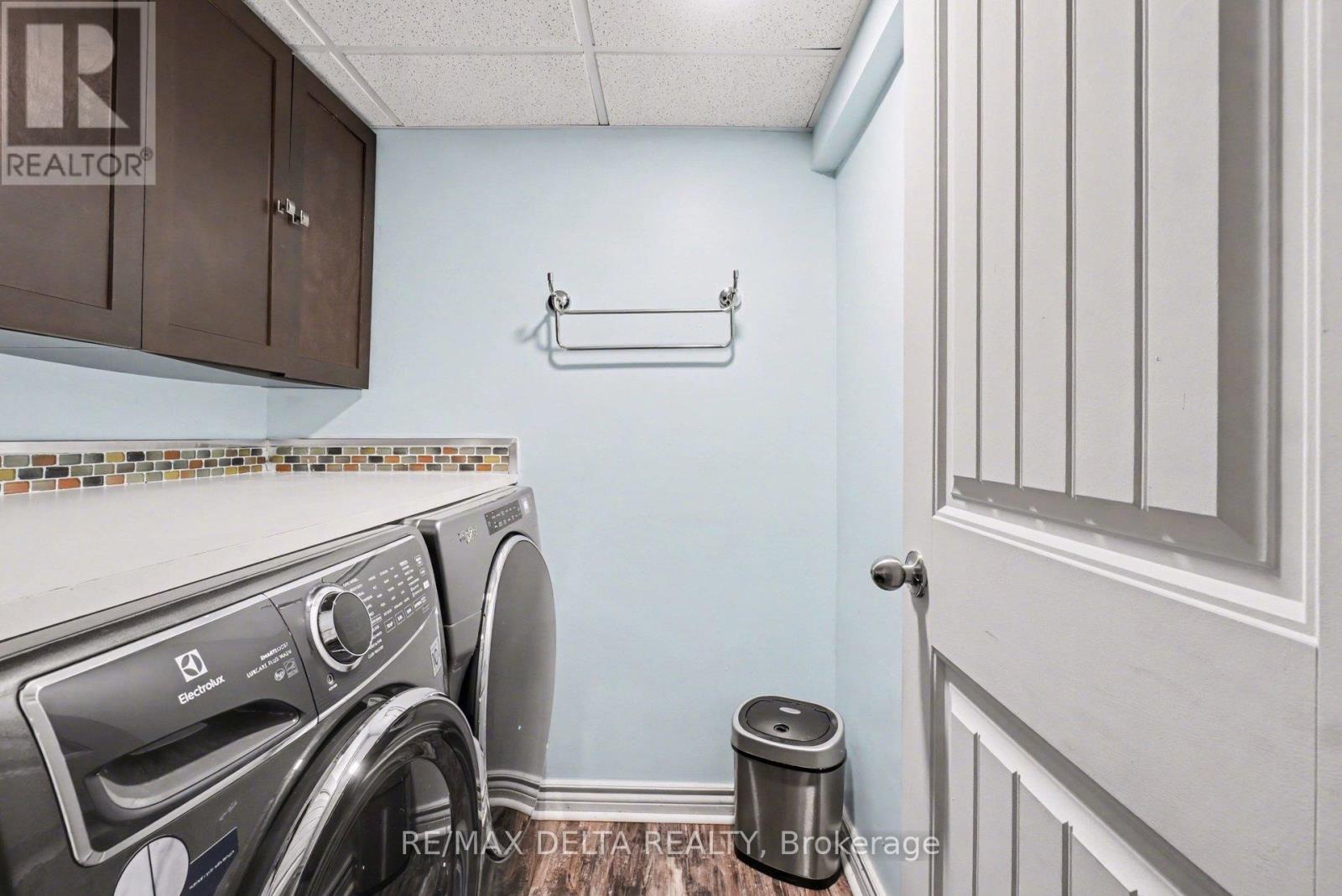 2021 DES PINS STREET - 20