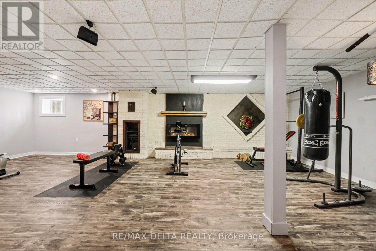 2021 DES PINS STREET - 31