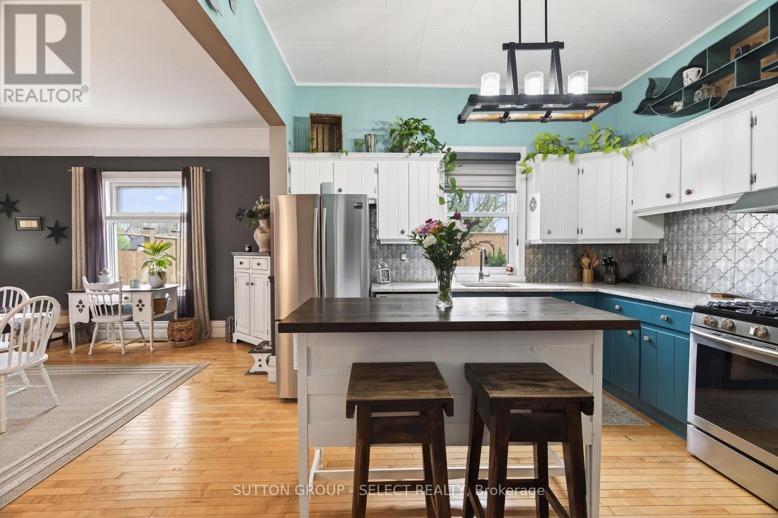 625 HALE STREET Property Photo