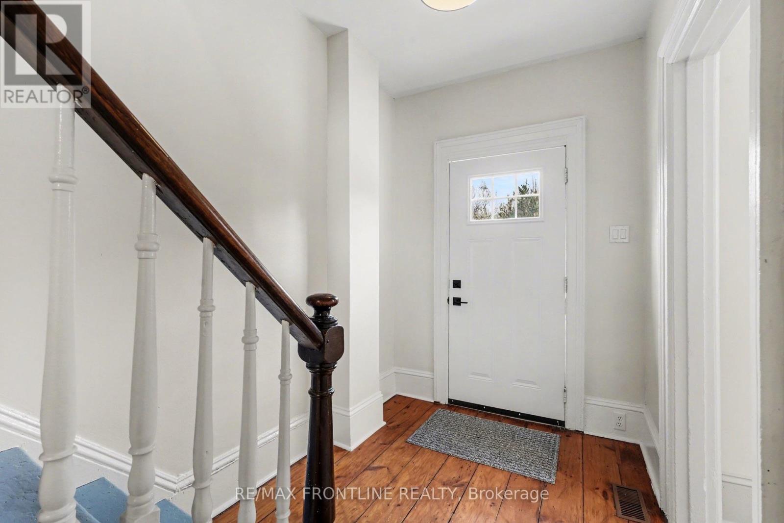 101 PETER STREET - Image 3