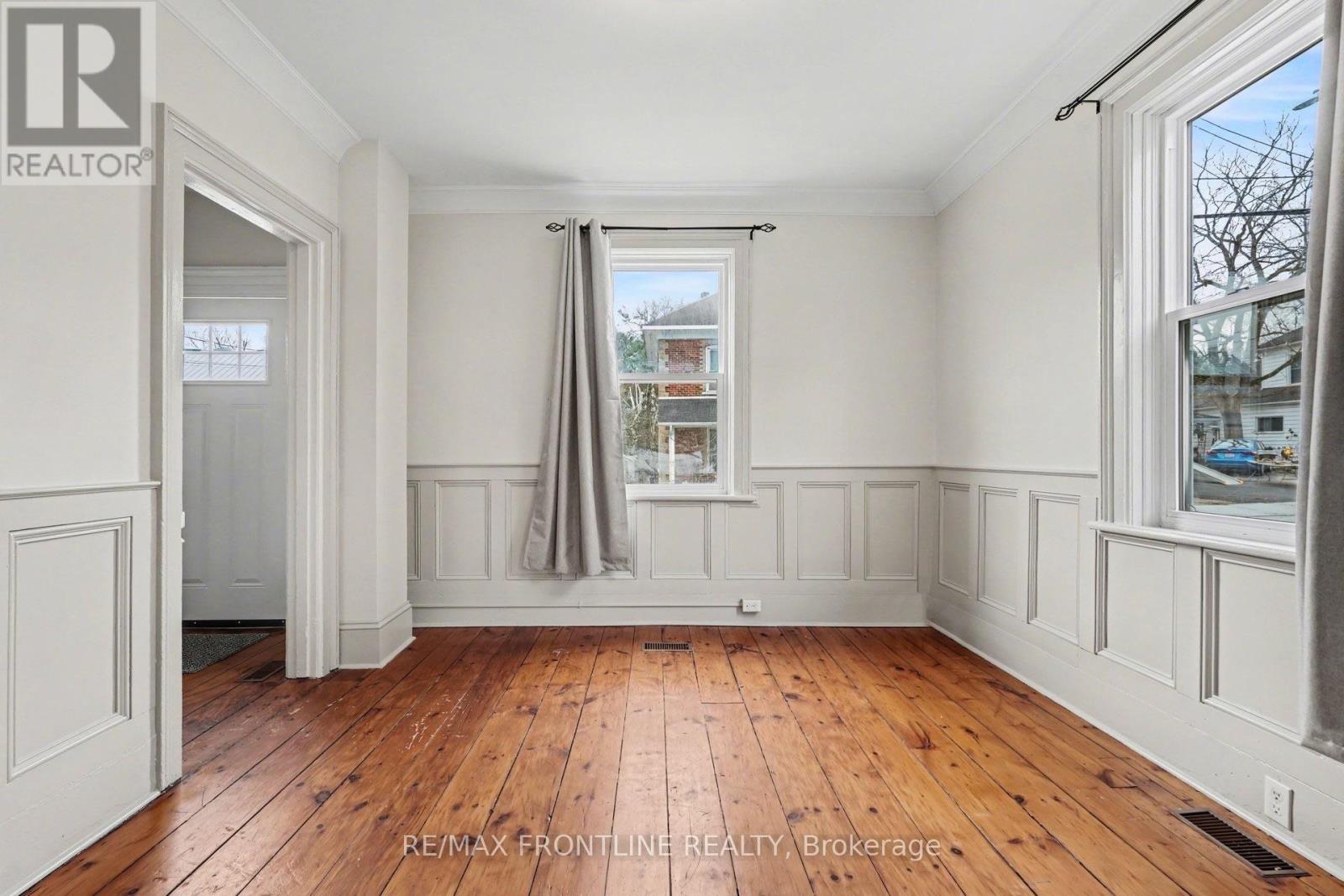 101 PETER STREET - 4