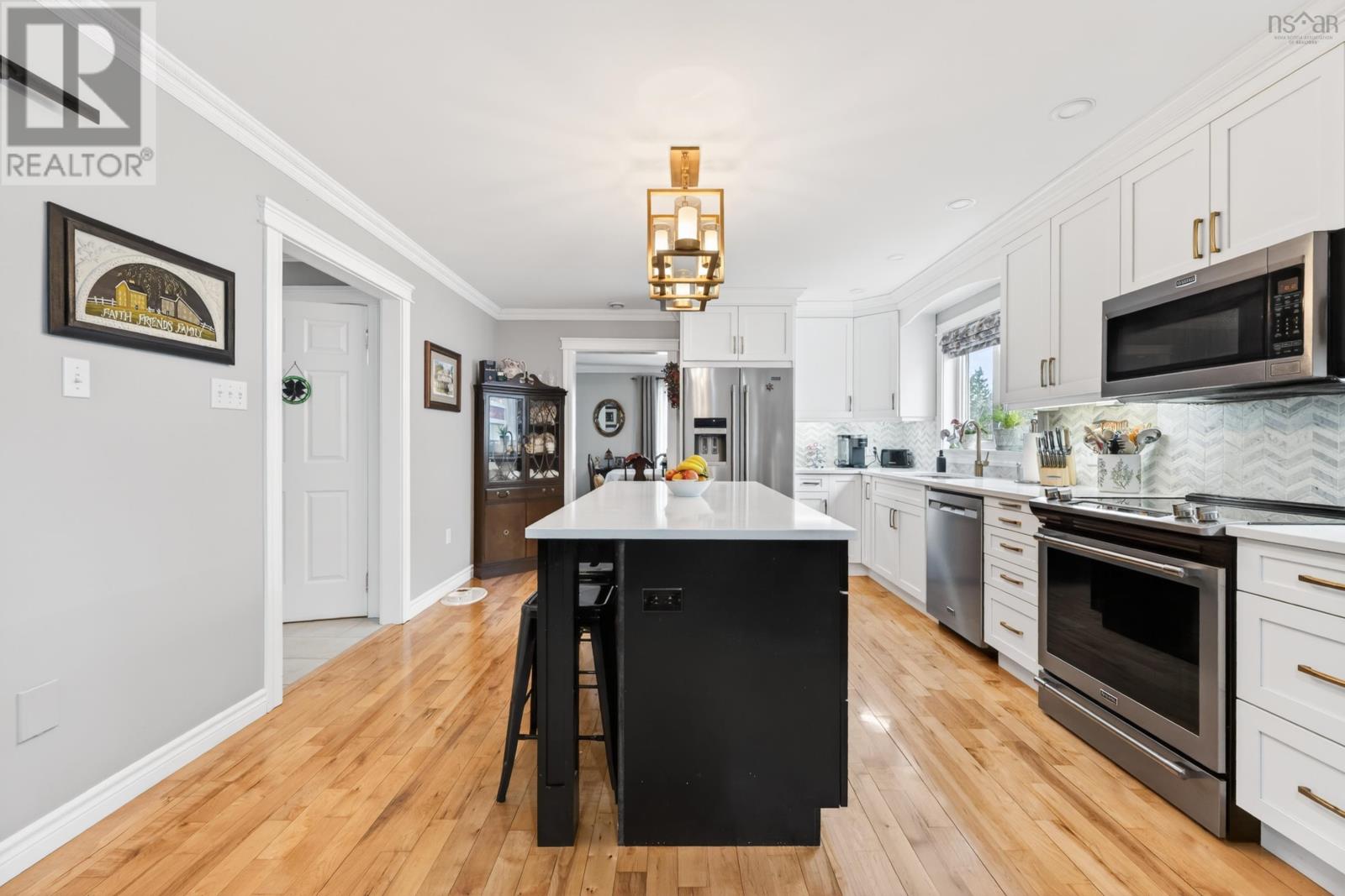 Property 24 of 50 of 86 Carmichael Drive