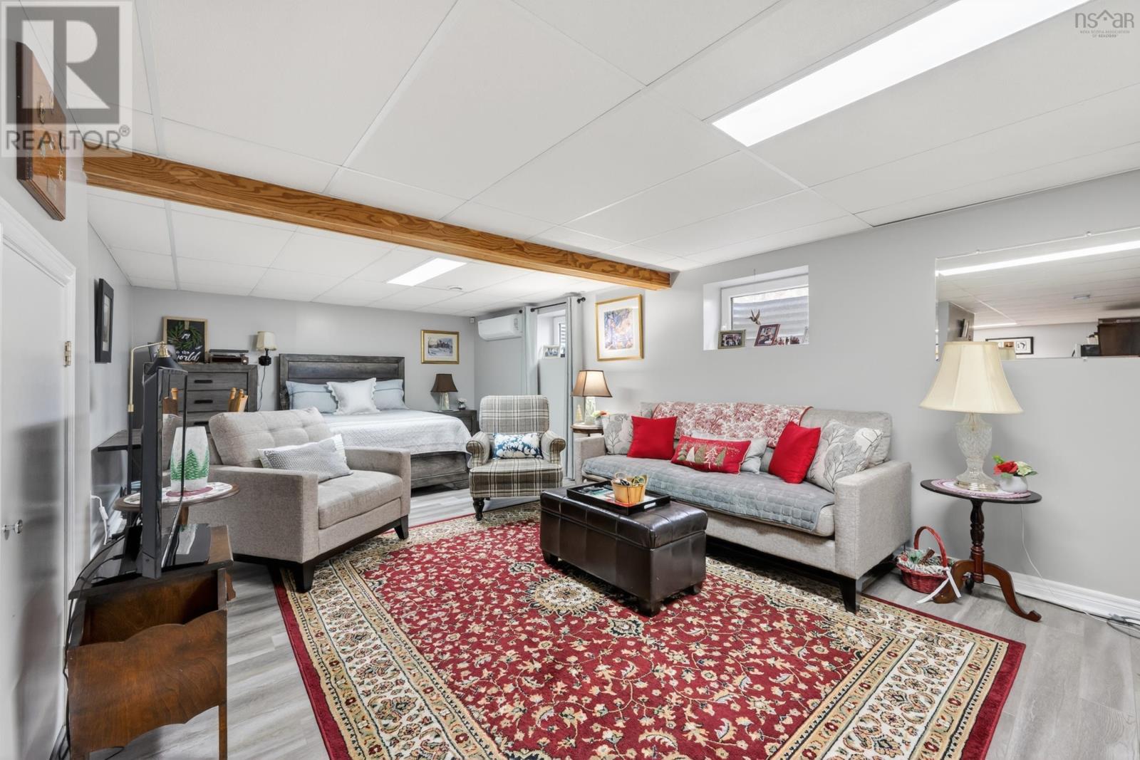 Property 45 of 50 of 86 Carmichael Drive