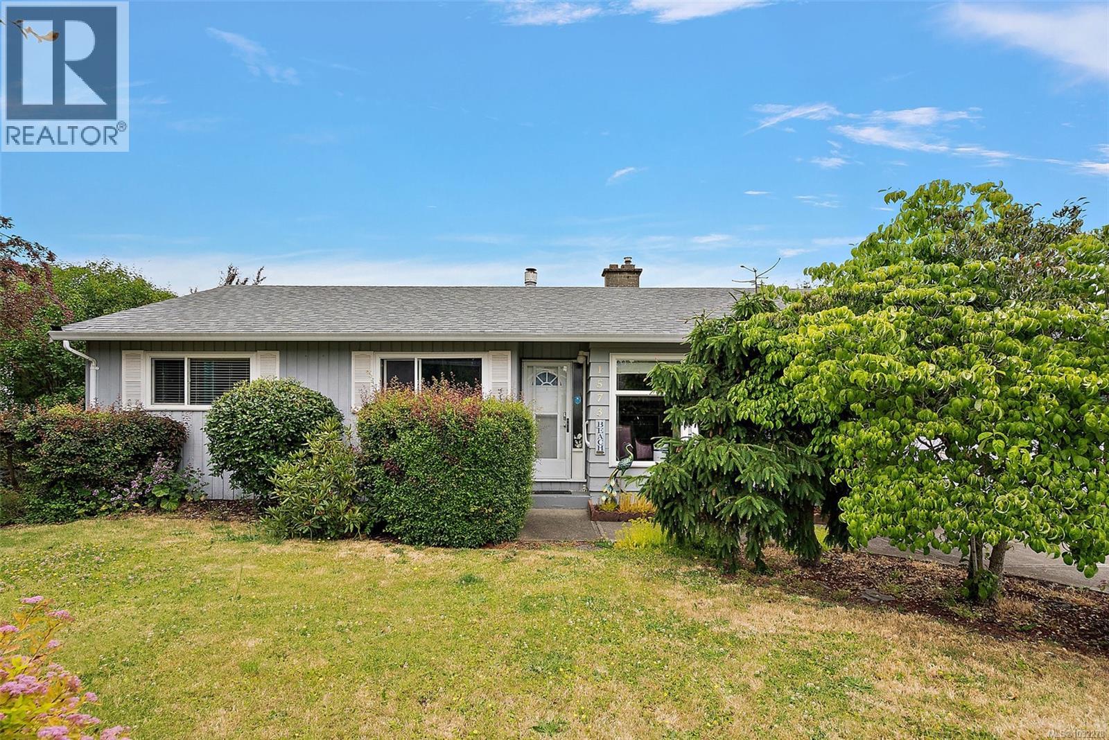 1573 Charlotte St - Image 3