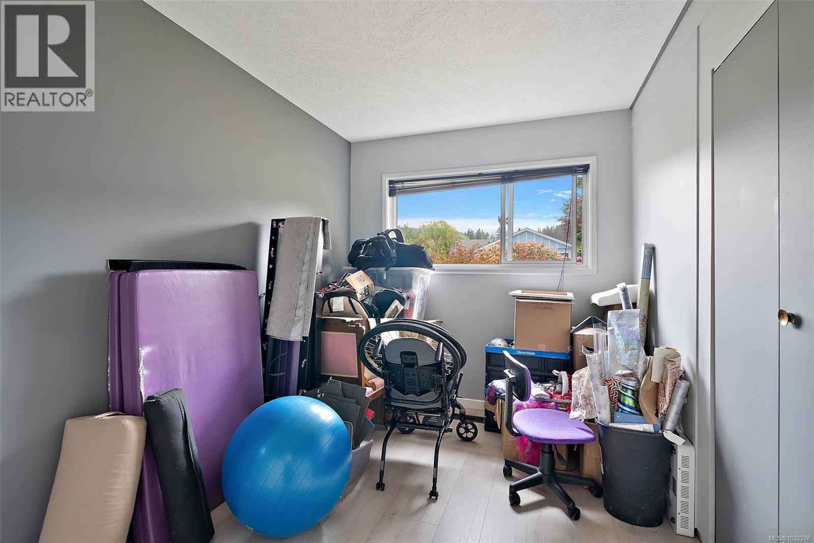 1573 Charlotte St - 42