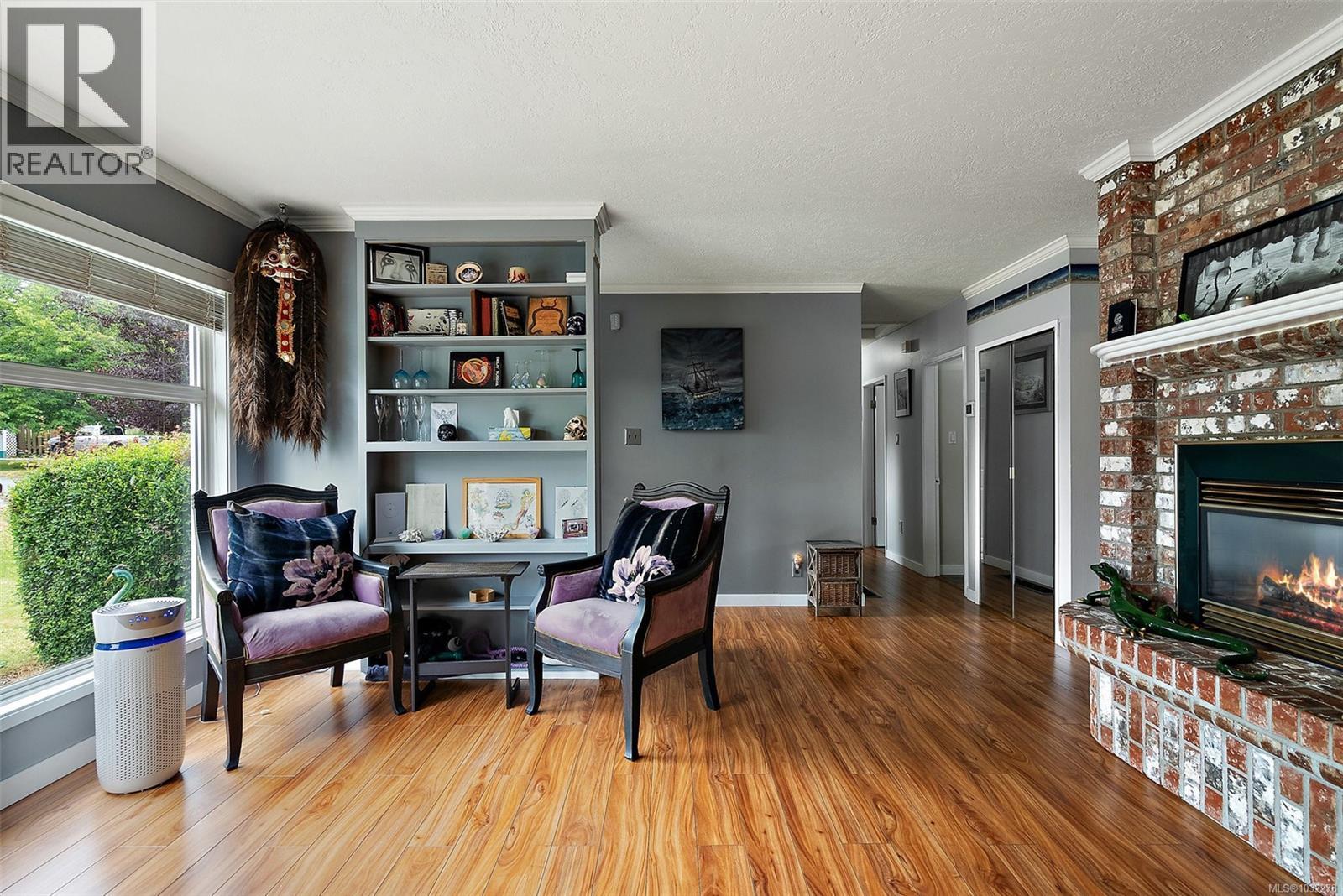 1573 Charlotte St - 8