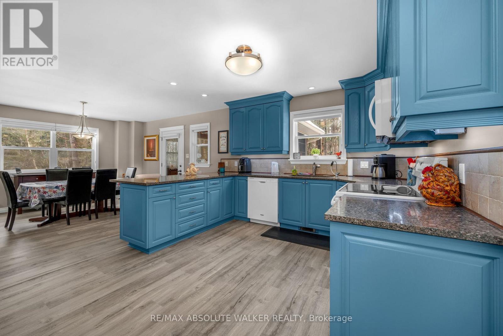 184 CHARMONT WAY - 12