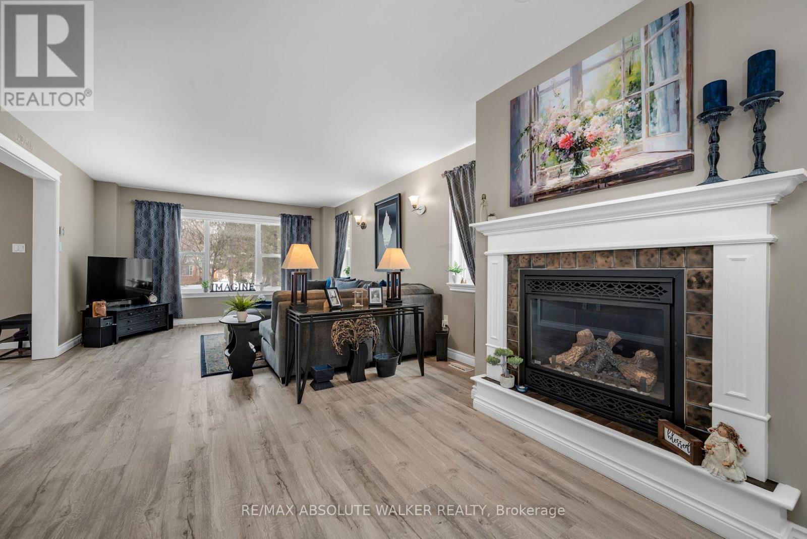 184 CHARMONT WAY - 7