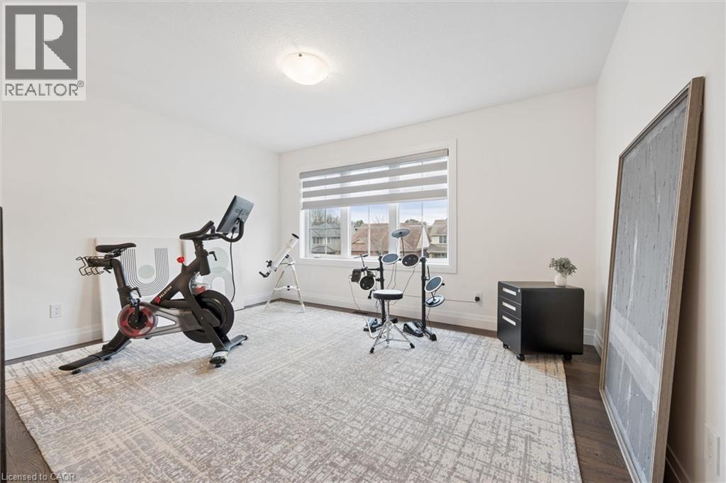 213 FALLOWFIELD Drive - 19
