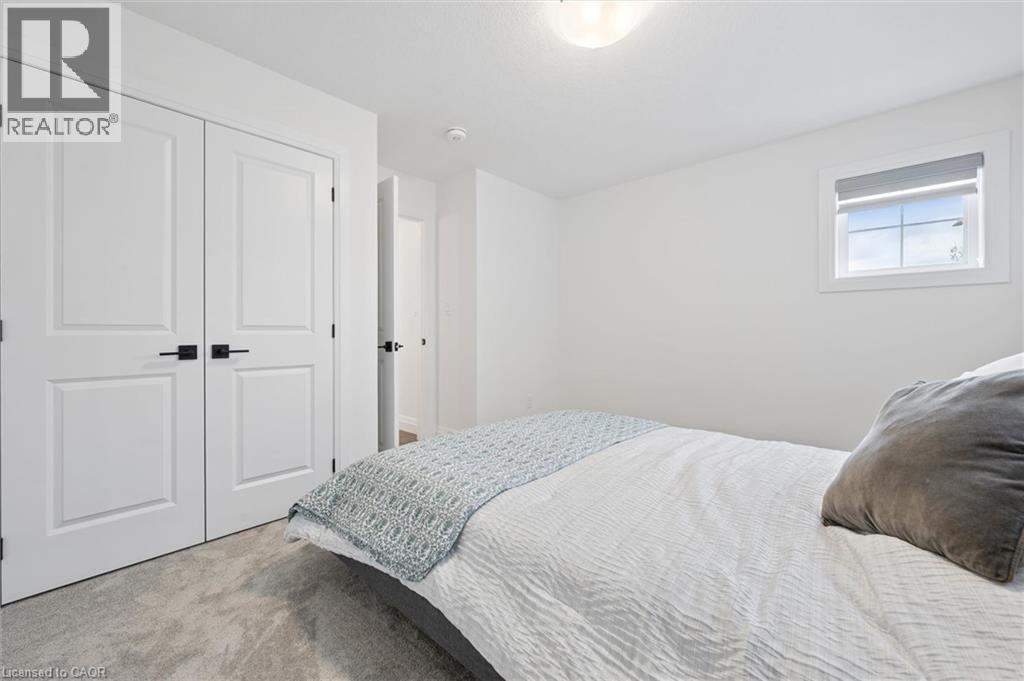 213 FALLOWFIELD Drive - 24