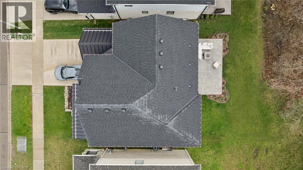 213 FALLOWFIELD Drive - 35