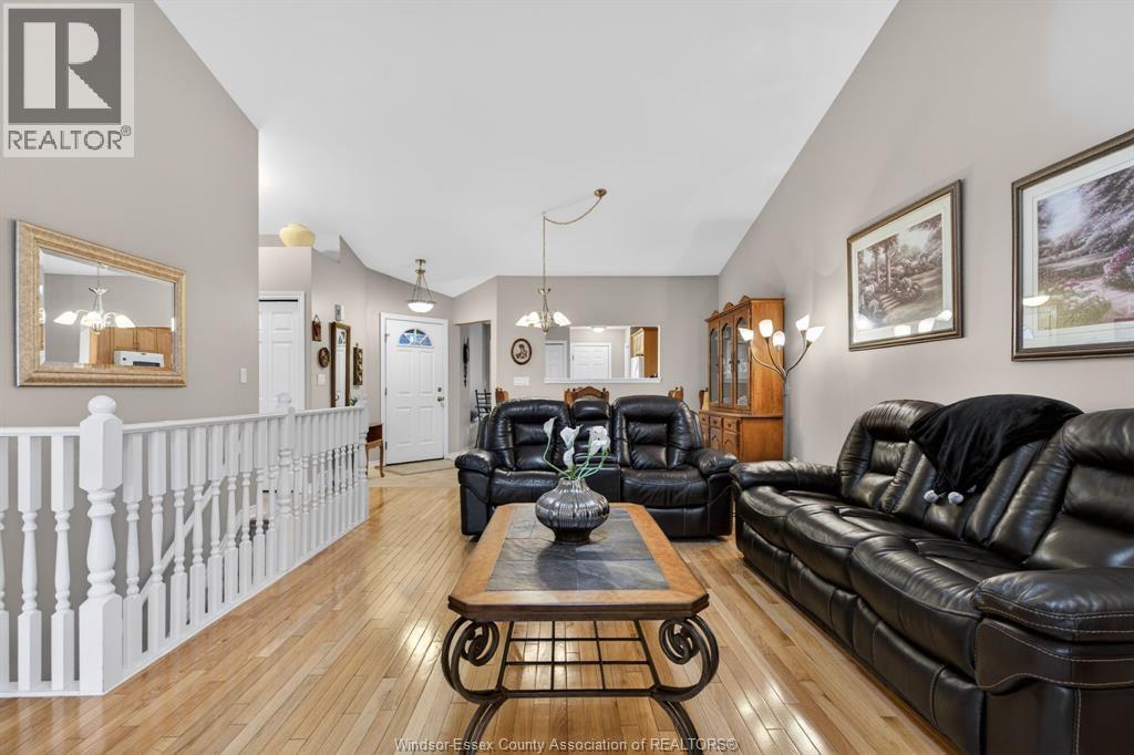 5 Leonard DRIVE — photo 11