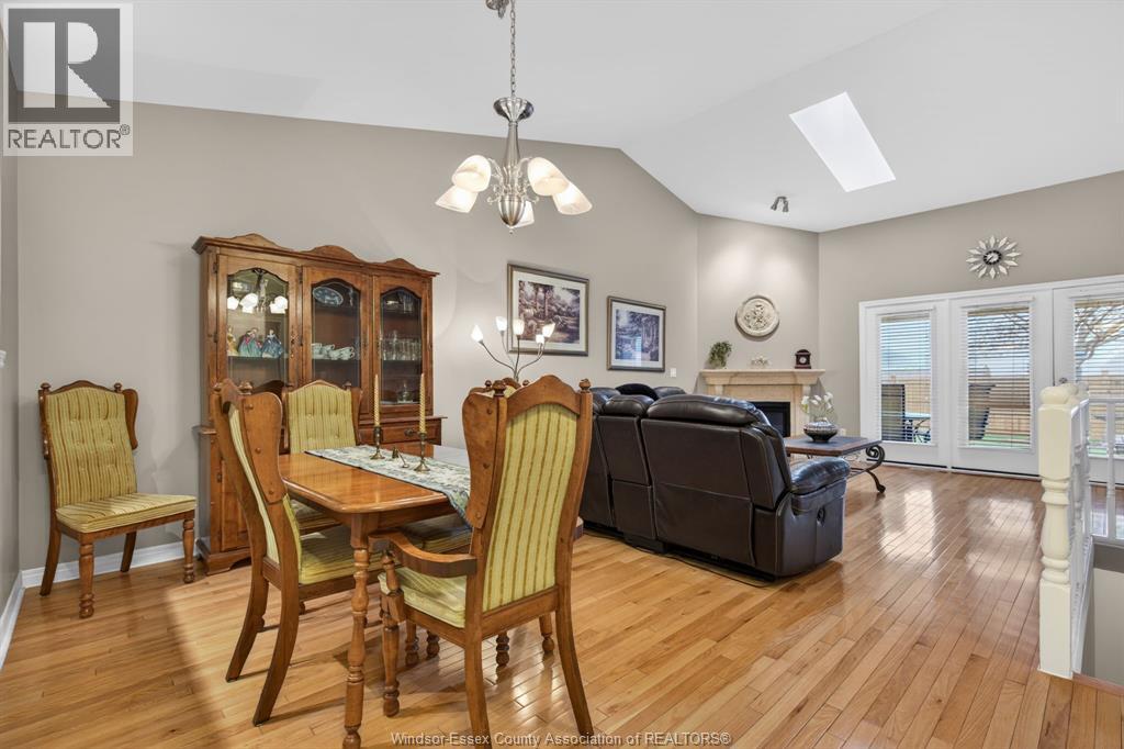5 Leonard DRIVE — photo 8