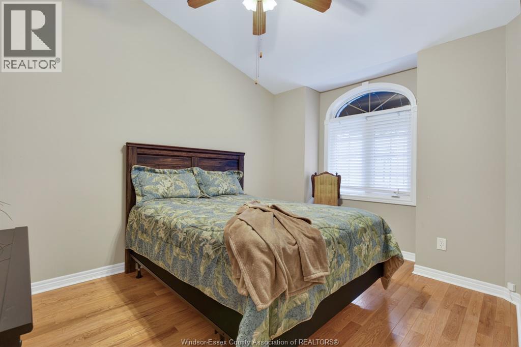 5 Leonard DRIVE — photo 17