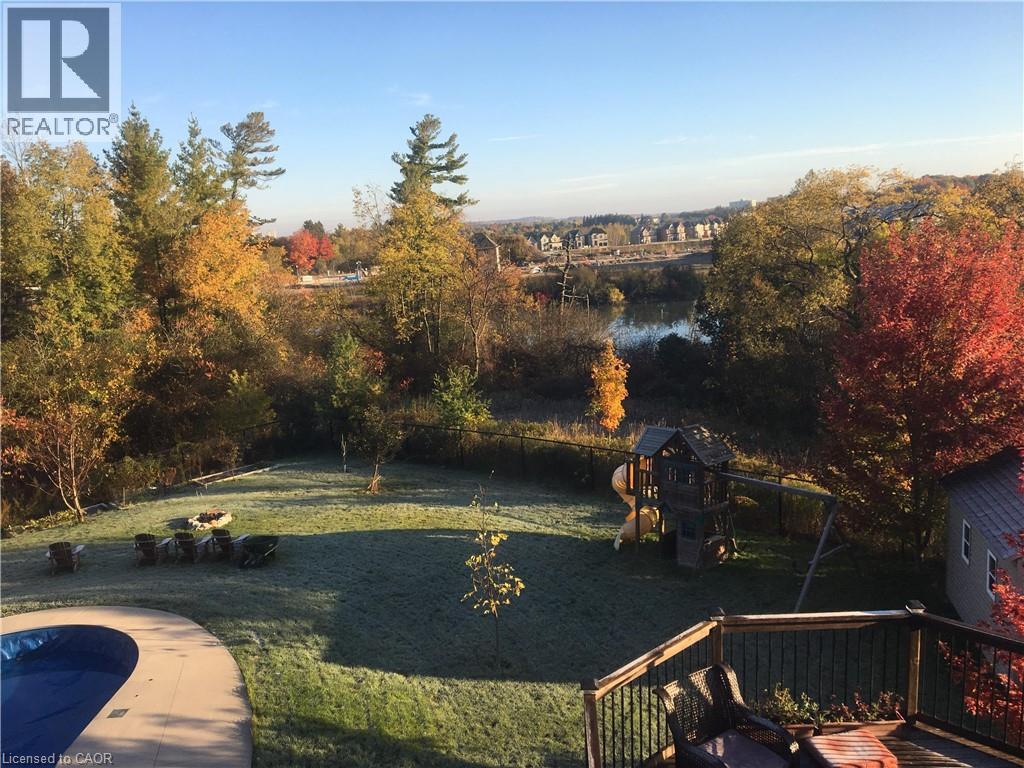 928 EVENS POND Court, Kitchener, Ontario, N2R0B8 — Photo 5