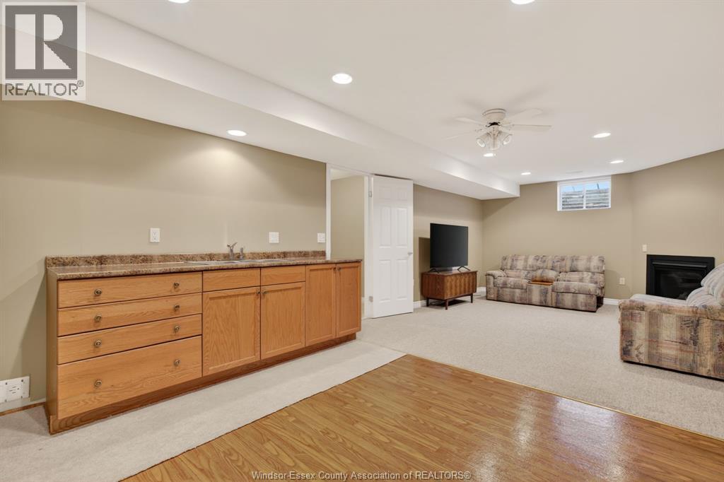 5 Leonard DRIVE — photo 24