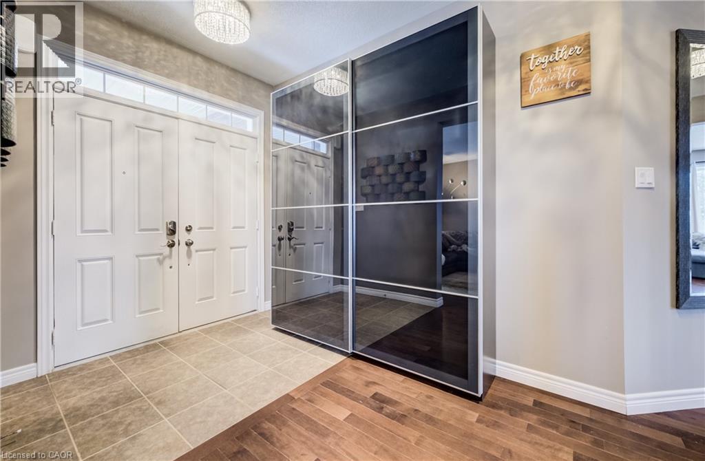 928 EVENS POND Court, Kitchener, Ontario, N2R0B8 — Photo 10