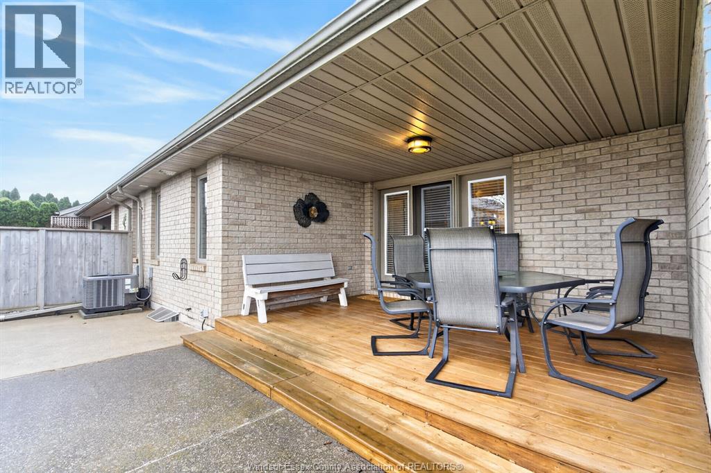 5 Leonard DRIVE — photo 31